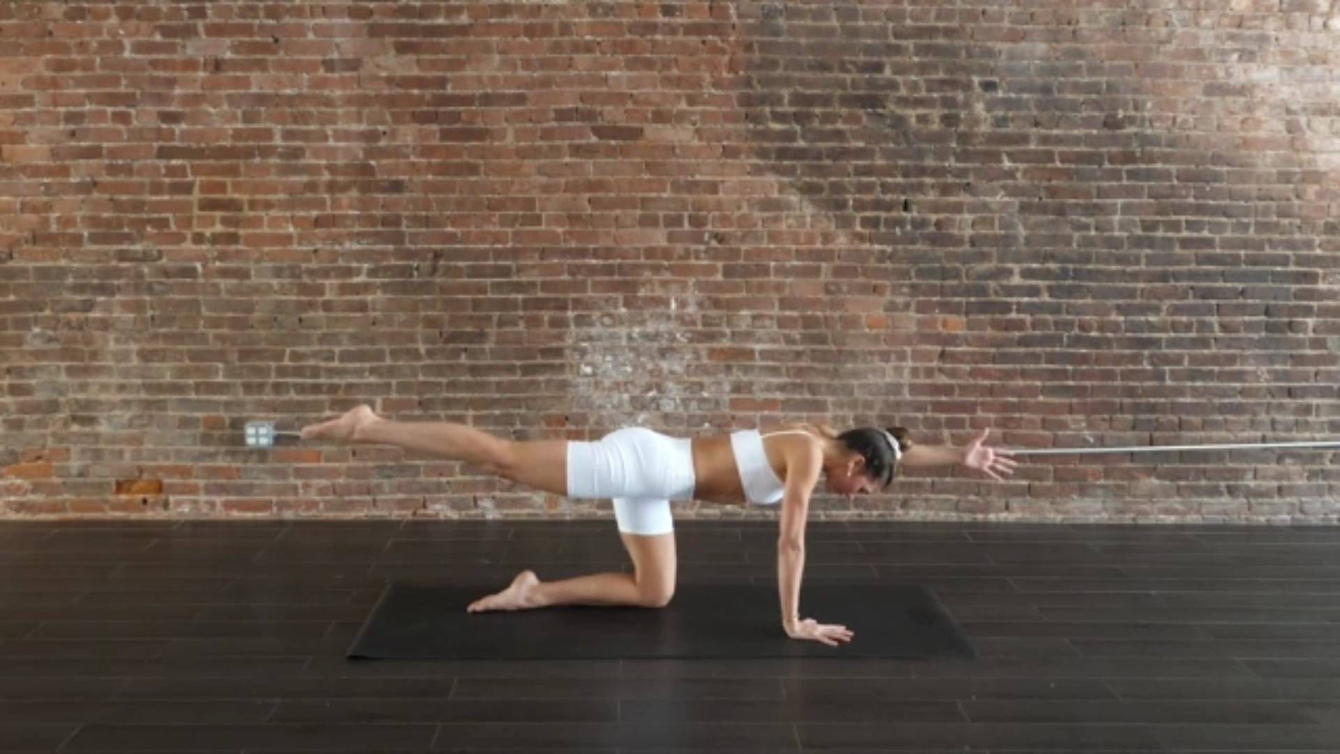 43 Min Full Body Yoga and Pilates Flow