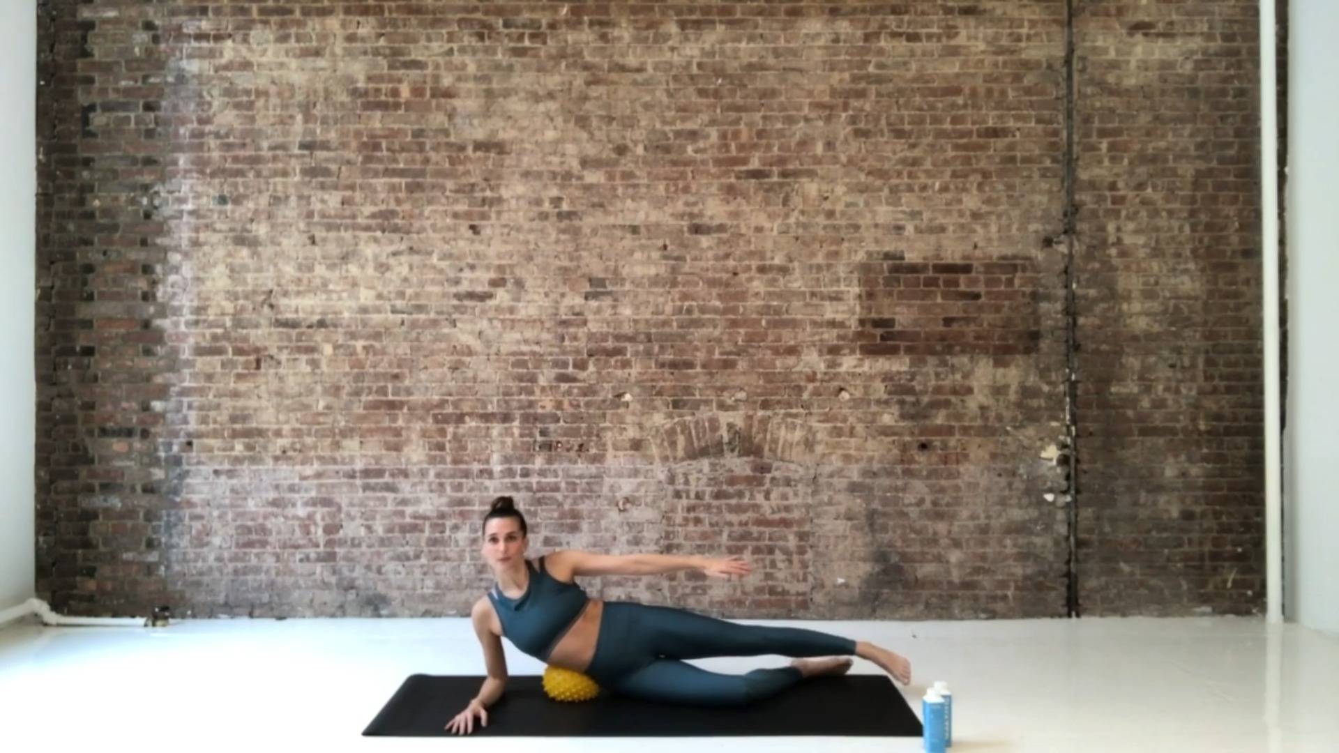 27 Min Abs and Arms