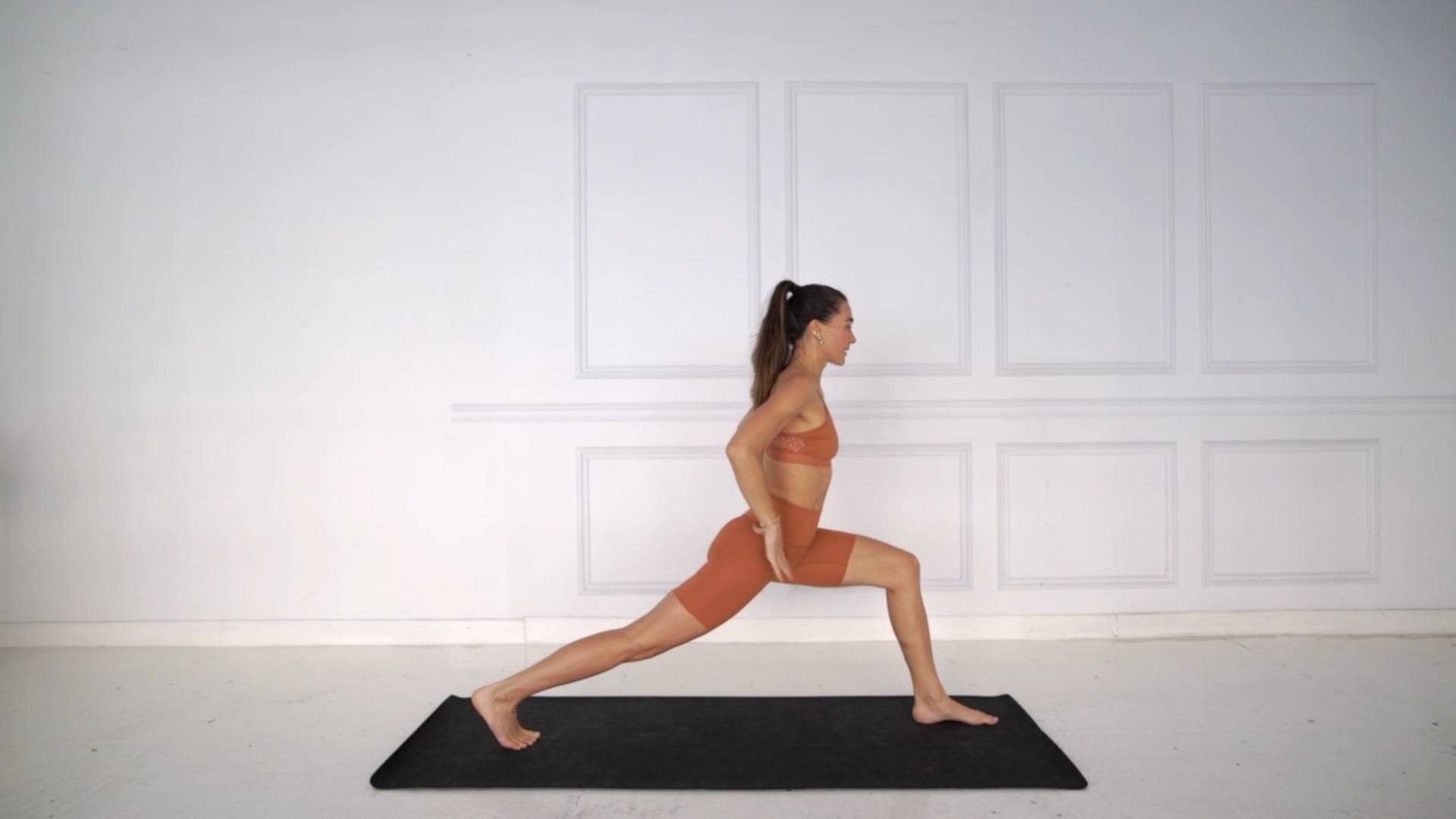 33 Min Full Body Yoga + Pilates Flow