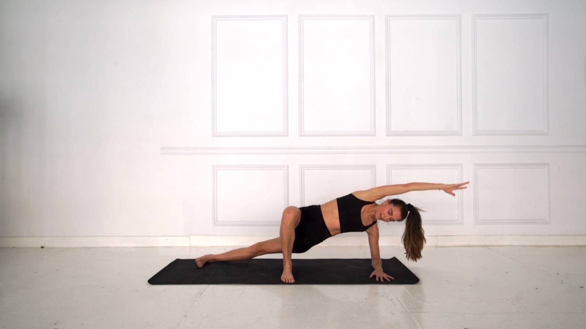 21 Min Full Body Power Pilates
