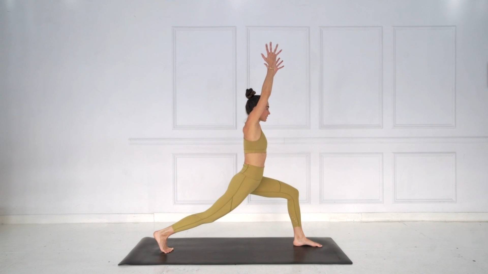 28 Min Yoga Focused Stretching Flow