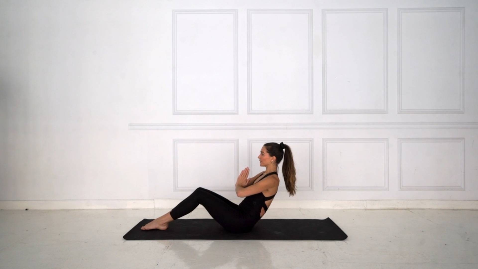 26 Min Inner/Outer Thigh Focused Flow