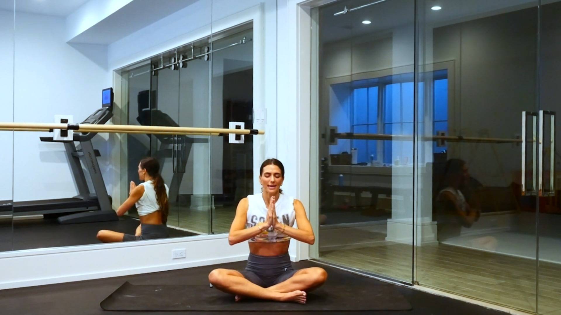 15 Min Meditation: Finding Calm in Chaos