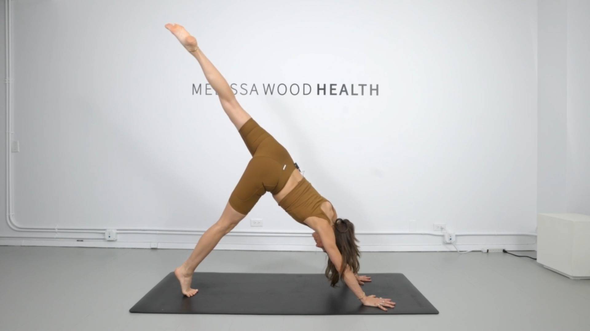 18 Min Yoga Focused Stretching Flow