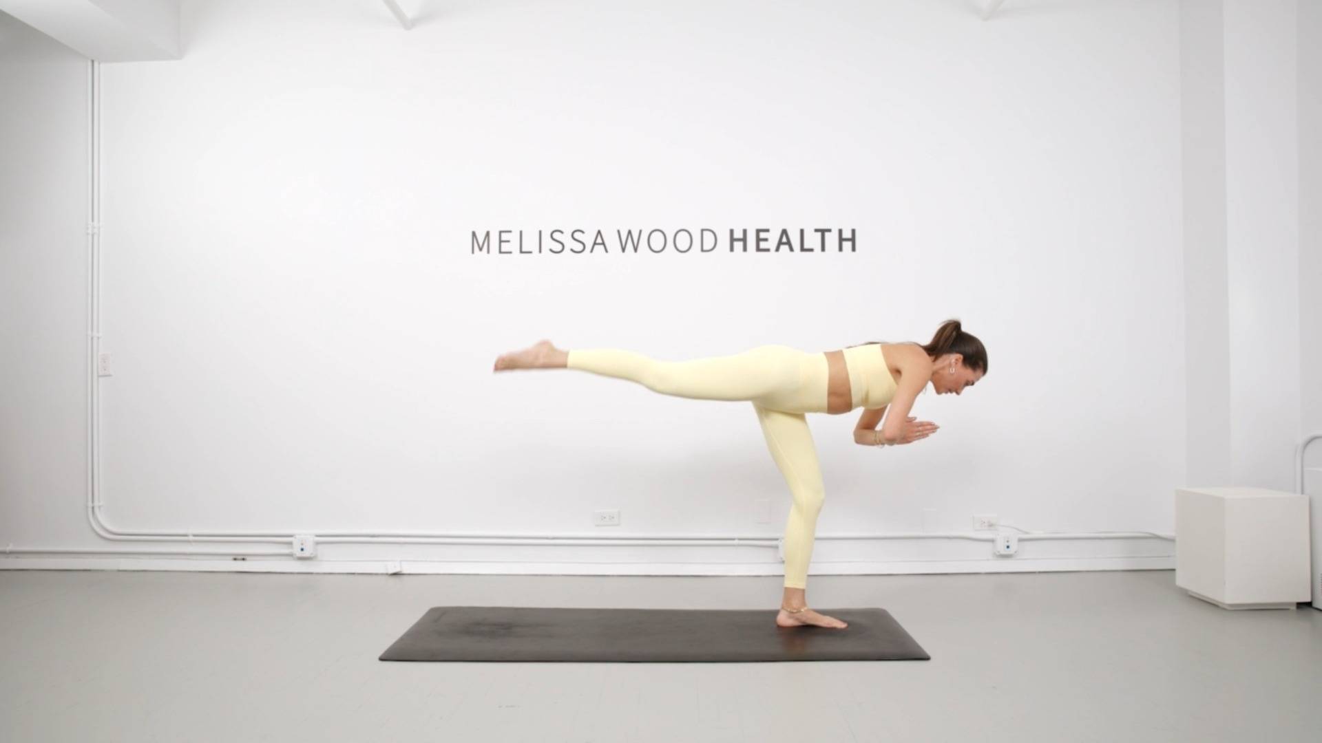 25 Min Advanced Yoga + Pilates Flow