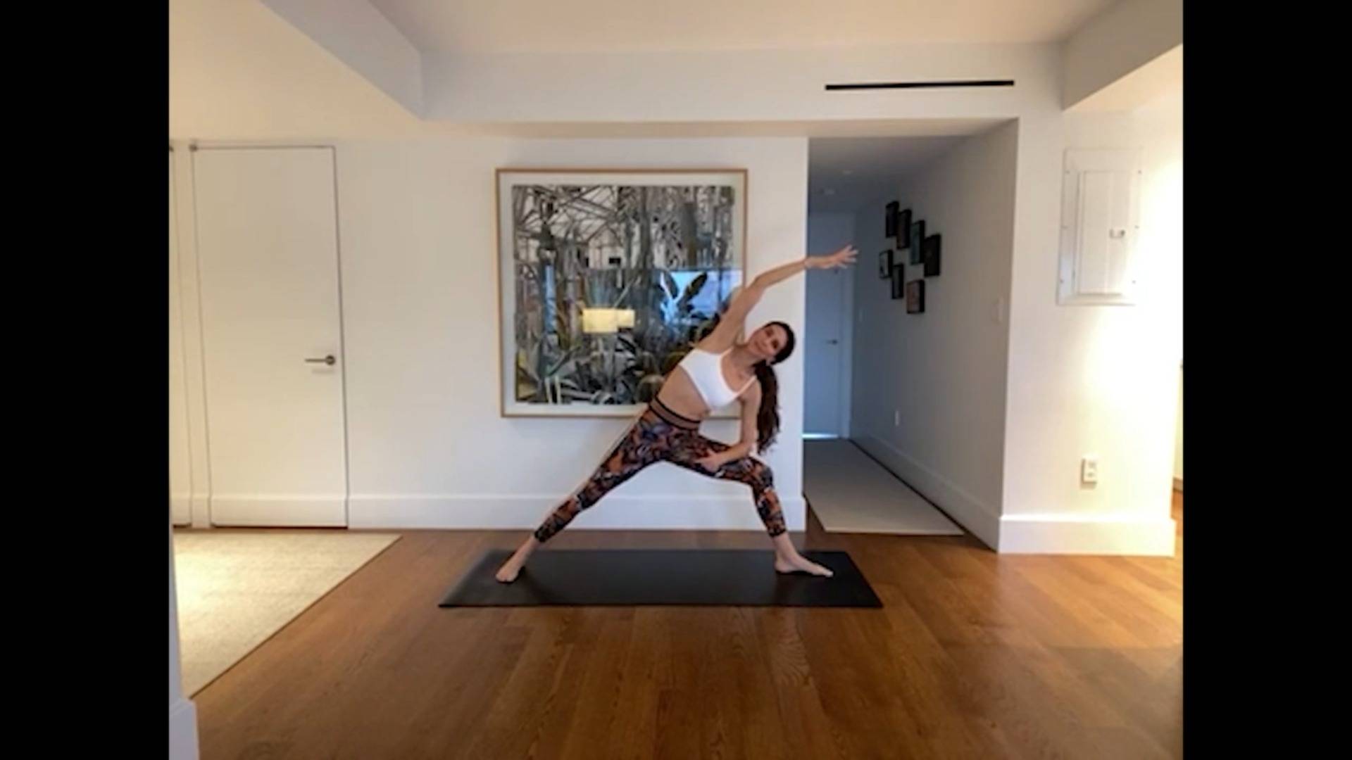 LIVE 35 Min Yoga Pilates Flow