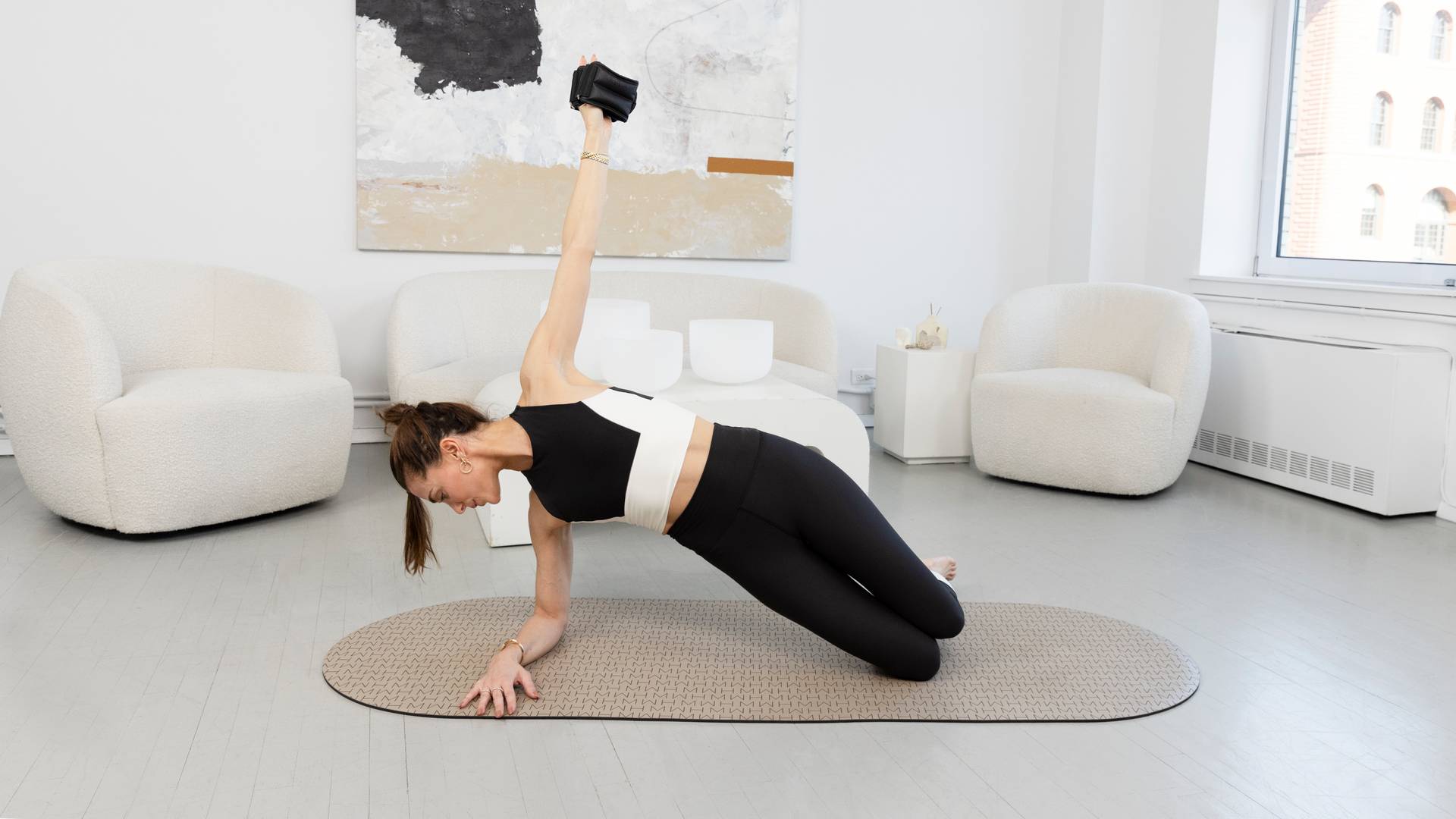 24 Min Strong Arms + Abs