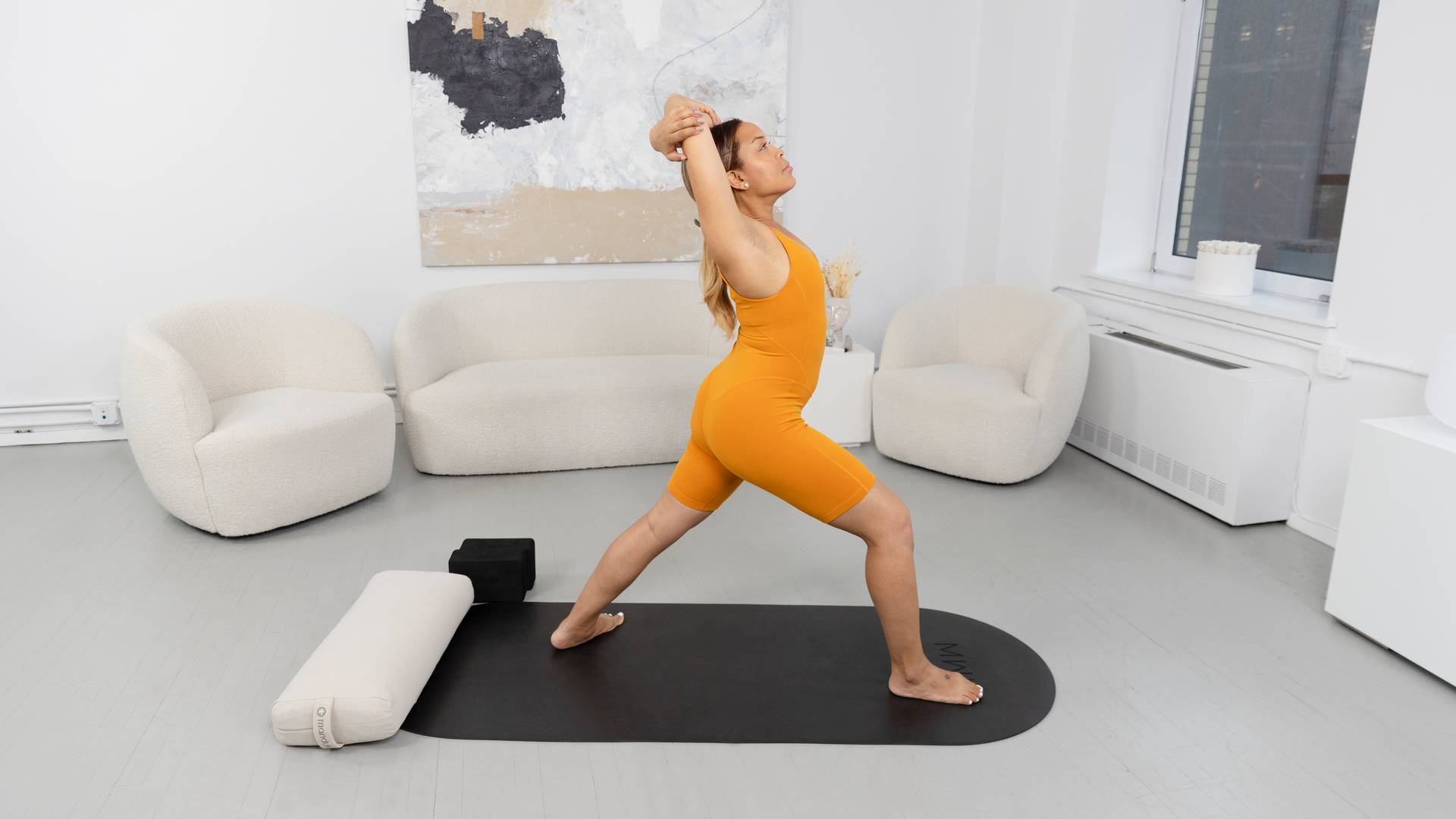 20 Min Pelvis and Hip Release Flow (Prenatal Friendly)