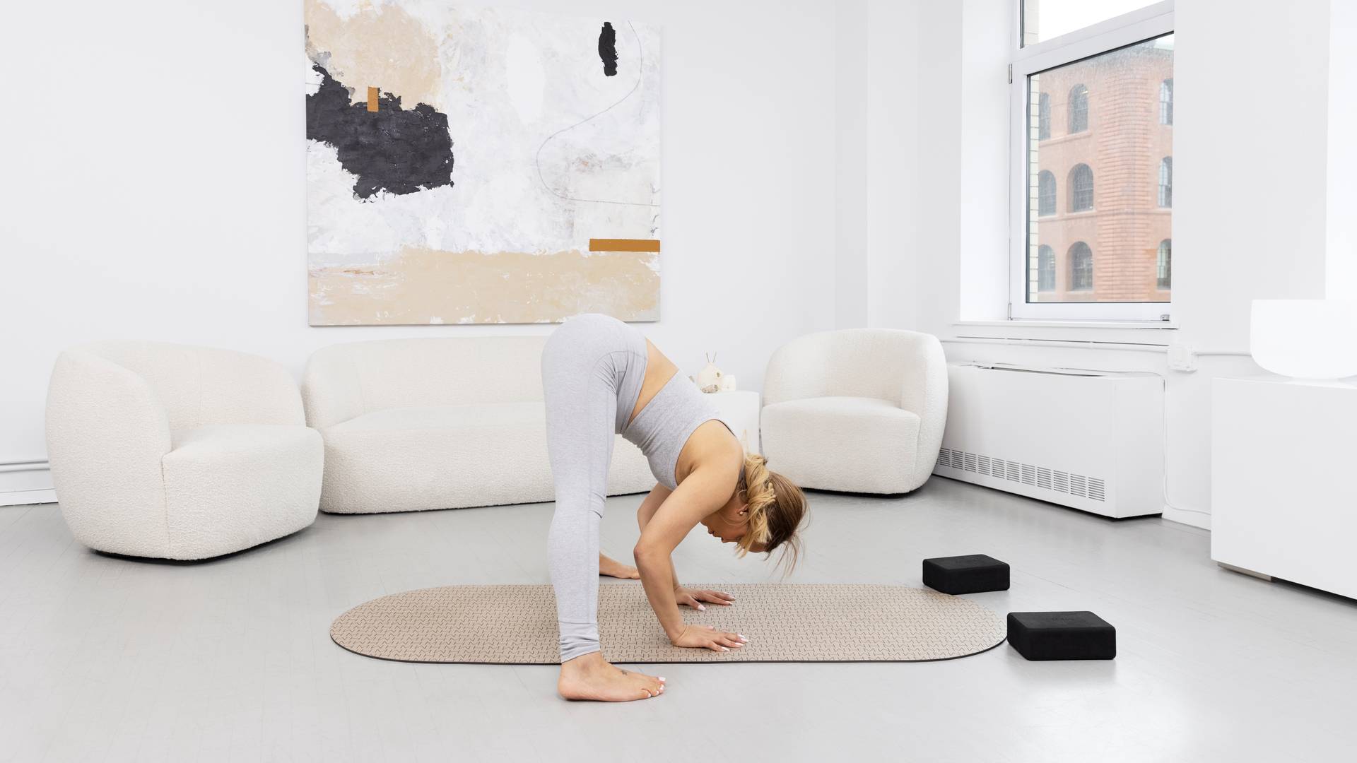 38 Min Grounding Yoga Flow