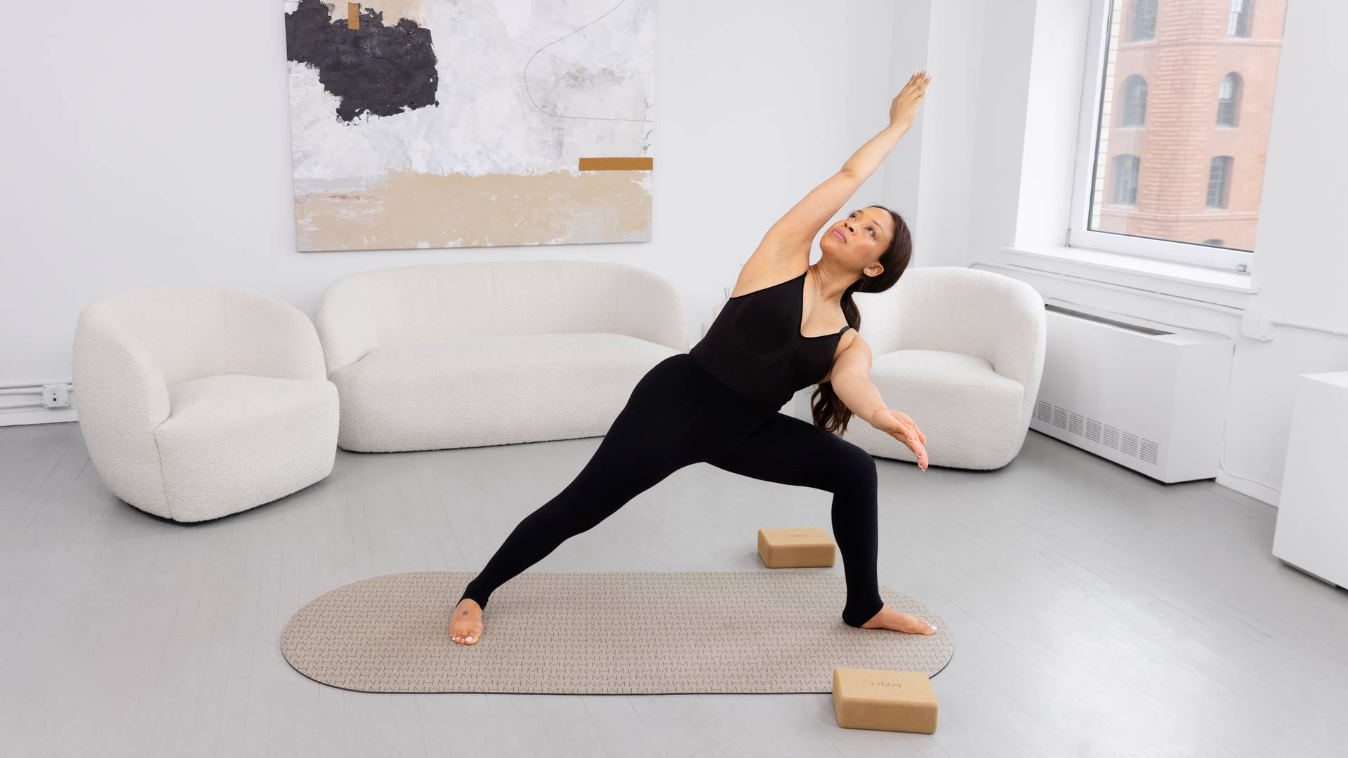 30 Min Core Focused Yoga Flow